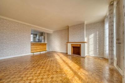 Appartement - 103 m² - 4 pièces