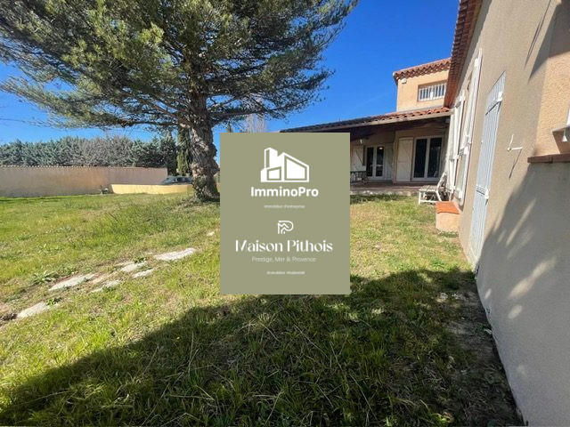 Villa - 228 m² - 6 pièces