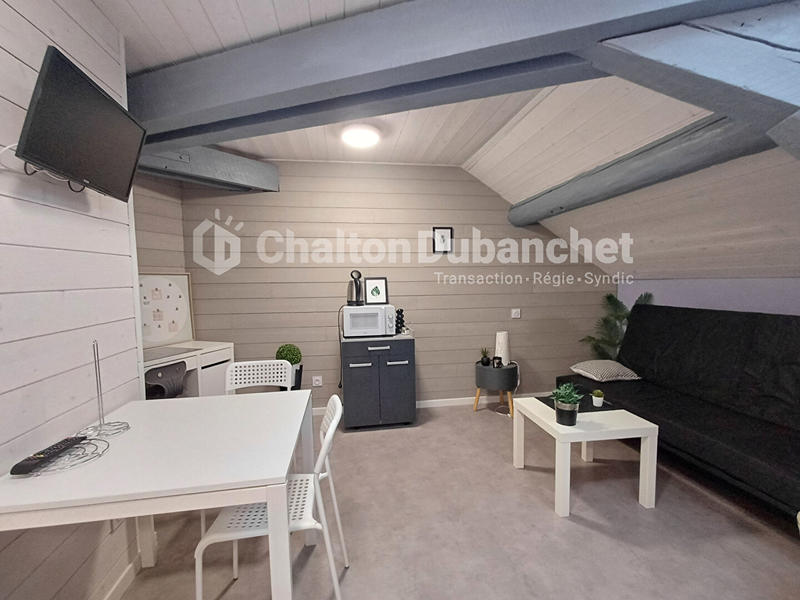 Appartement - 15 m² - 1 pièce
