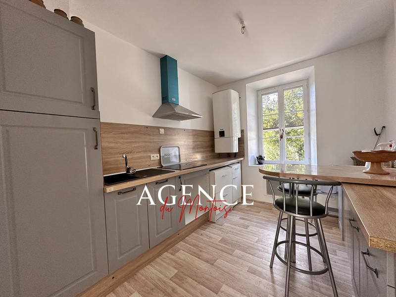 Maison - 103 m² - 4 pièces