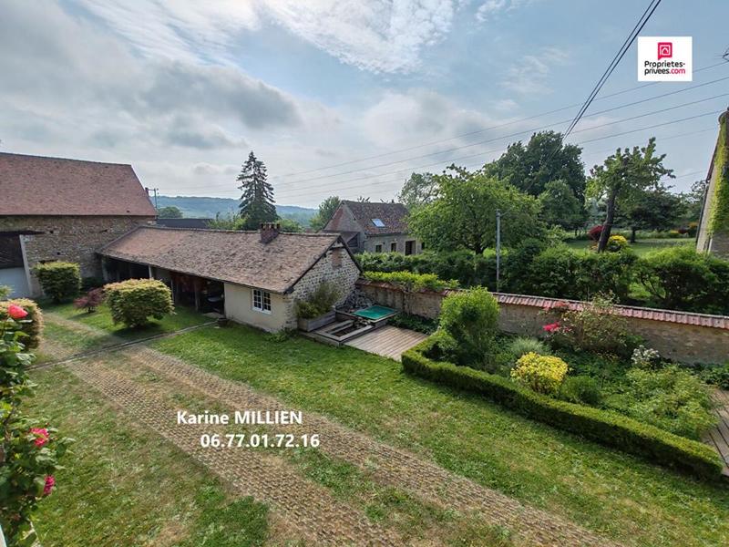 Maison - 216 m² - 7 pièces