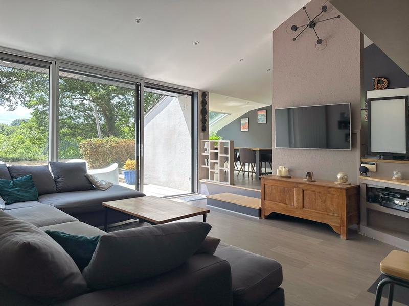 Maison - 143 m² - 6 pièces