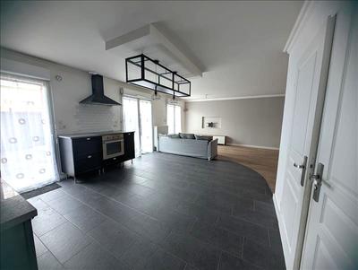 Maison - 87 m² - 4 pièces