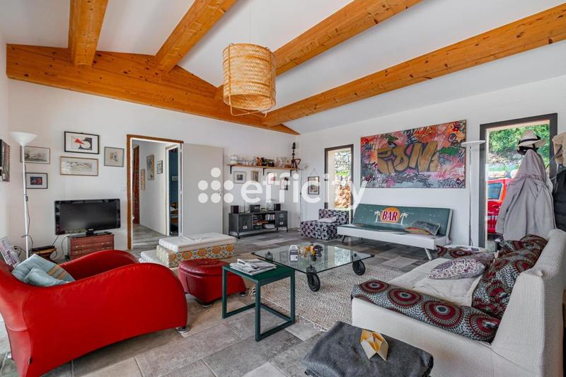 Maison - 125 m² - 5 pièces