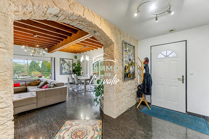 Maison - 170 m² - 5 pièces