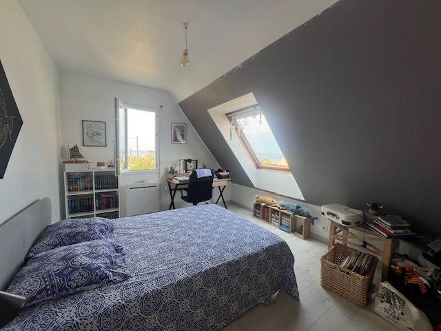 Maison - 101 m² - 5 pièces