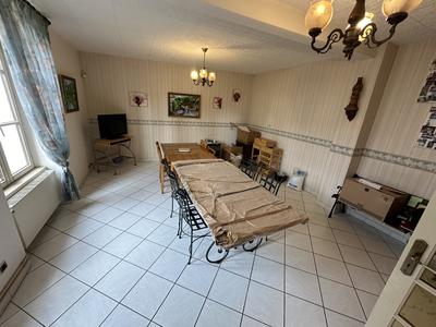 Maison traditionnelle - 129 m² - 6 pièces