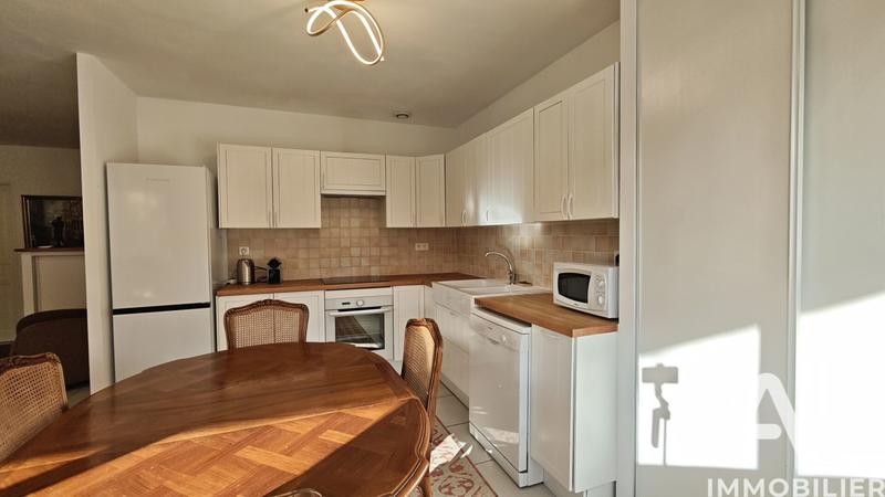 Appartement - 65 m² - 3 pièces