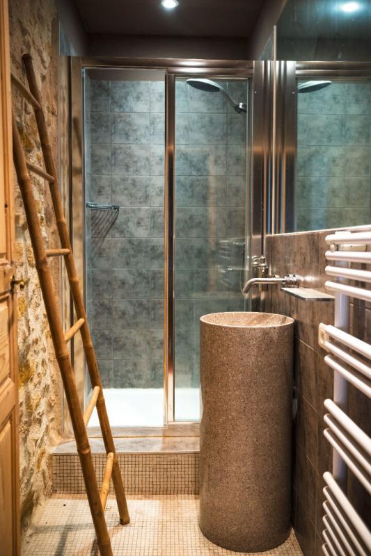 Maison - 345 m² - 8 pièces