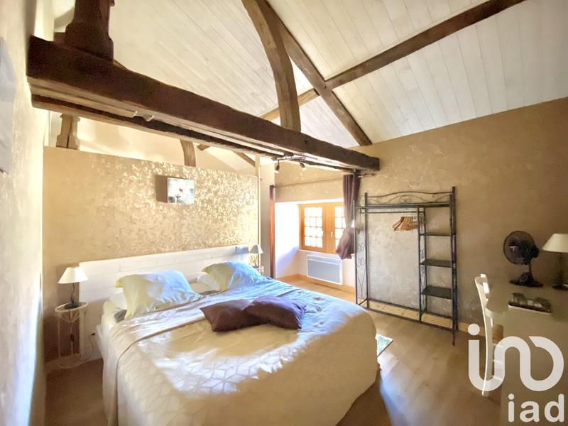 Maison - 185 m² - 6 pièces