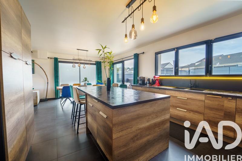 Maison - 141 m² - 6 pièces