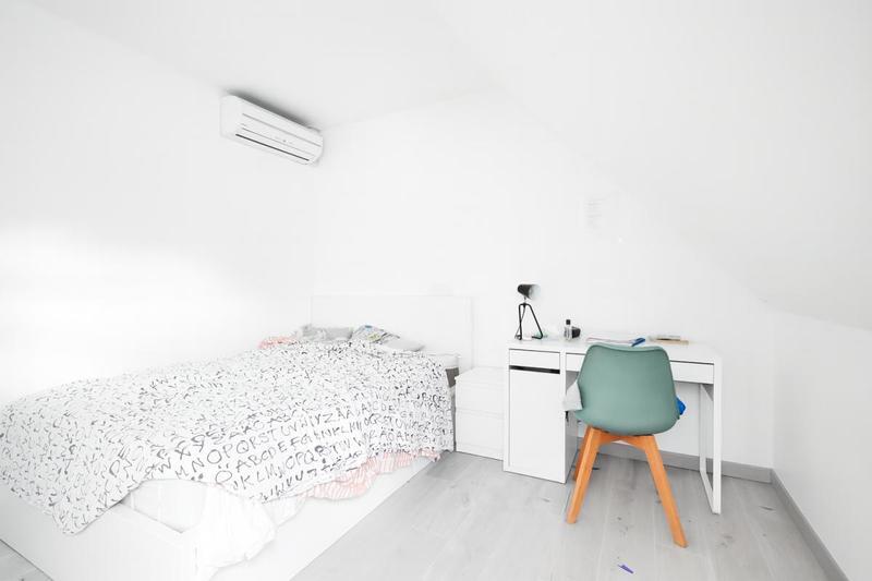 Maison - 95 m² - 5 pièces