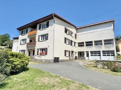 Appartement - 111 m² - 3 pièces