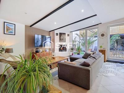 Maison - 135 m² - 5 pièces