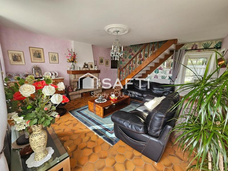 Maison - 135 m² - 6 pièces