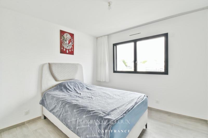 Maison - 141 m² - 6 pièces