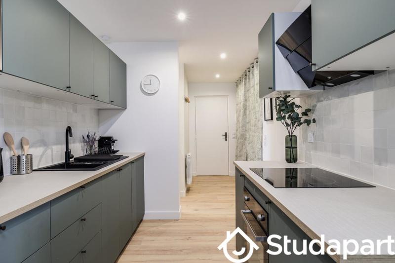 Chambre - 12 m² - 1 pièce