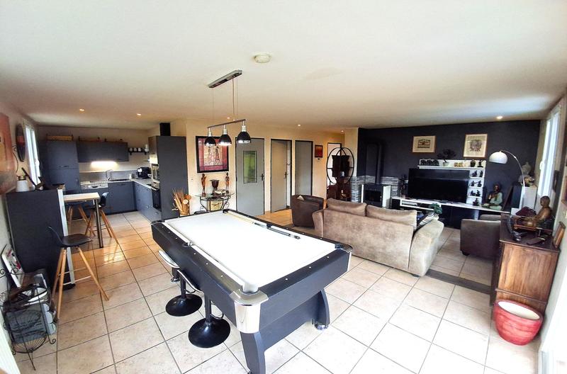 Maison - 122 m² - 4 pièces