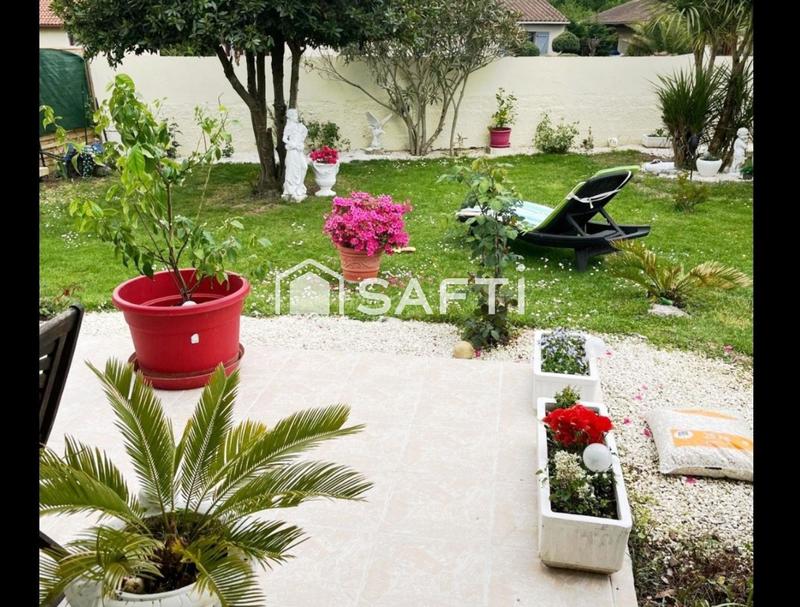 Maison - 96 m² - 4 pièces