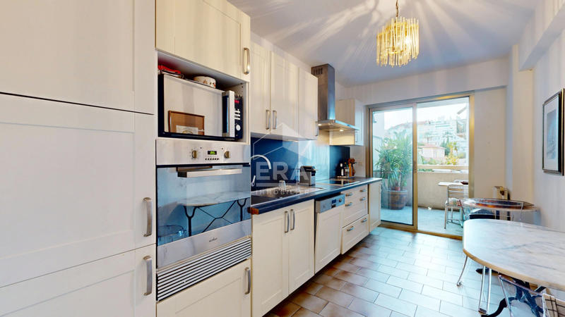 Appartement - 91 m² - 3 pièces