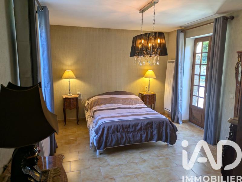 Maison - 160 m² - 5 pièces