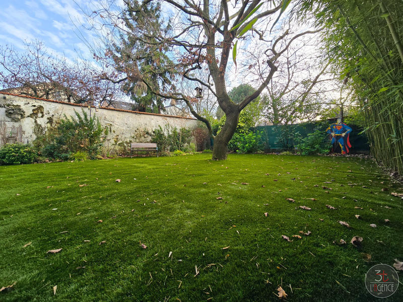 Maison contemporaine - 188 m² - 6 pièces