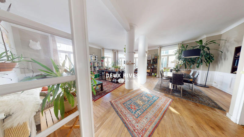 Appartement - 104 m² - 5 pièces