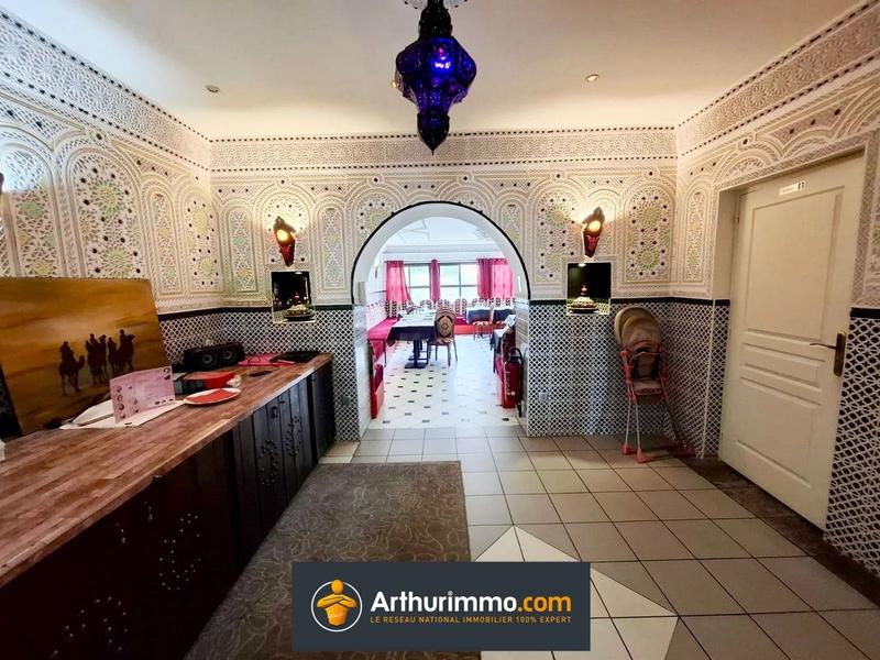 Immeuble - 315 m² - 13 pièces