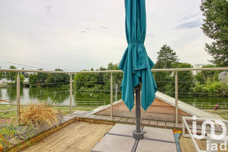 Maison - 232 m² - 9 pièces