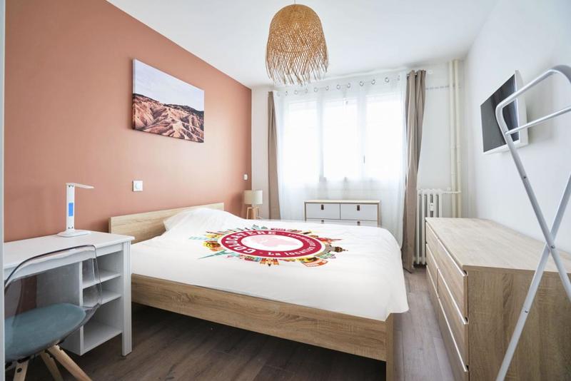 Appartement - 82 m² - 5 pièces