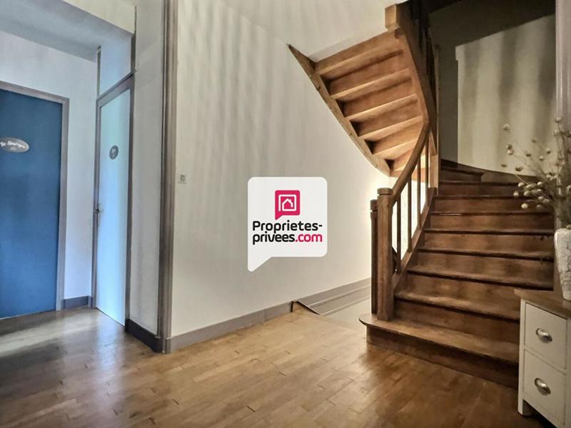 Maison - 152 m² - 6 pièces