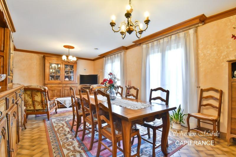 Maison - 105 m² - 4 pièces