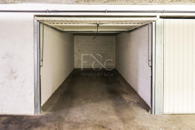 Appartement - 84 m² - 4 pièces