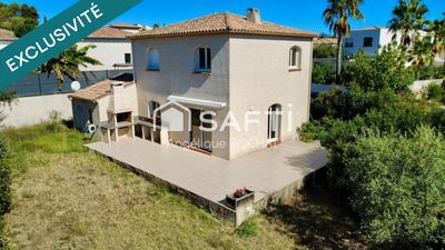 Maison - 90 m² - 4 pièces