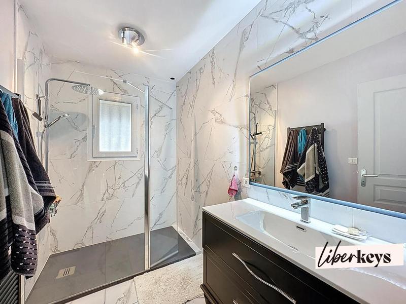 Maison - 91 m² - 4 pièces