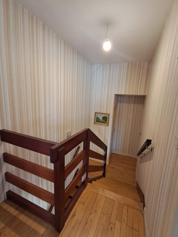 Maison - 107 m² - 6 pièces