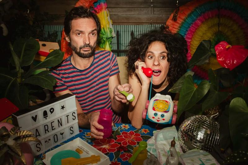 “Parents” - écrit et interprété par Mélissa et Fred