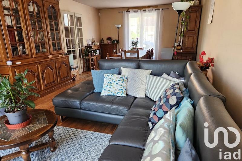 Maison - 104 m² - 6 pièces