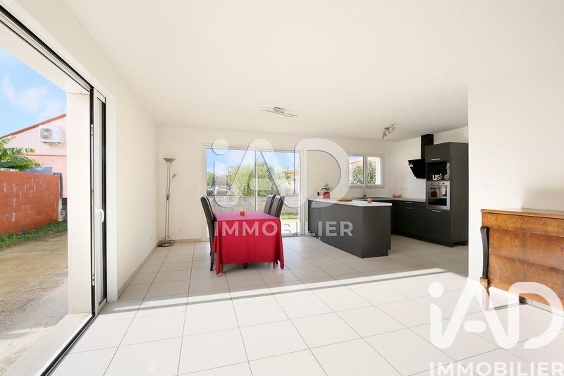 Maison - 99 m² - 4 pièces