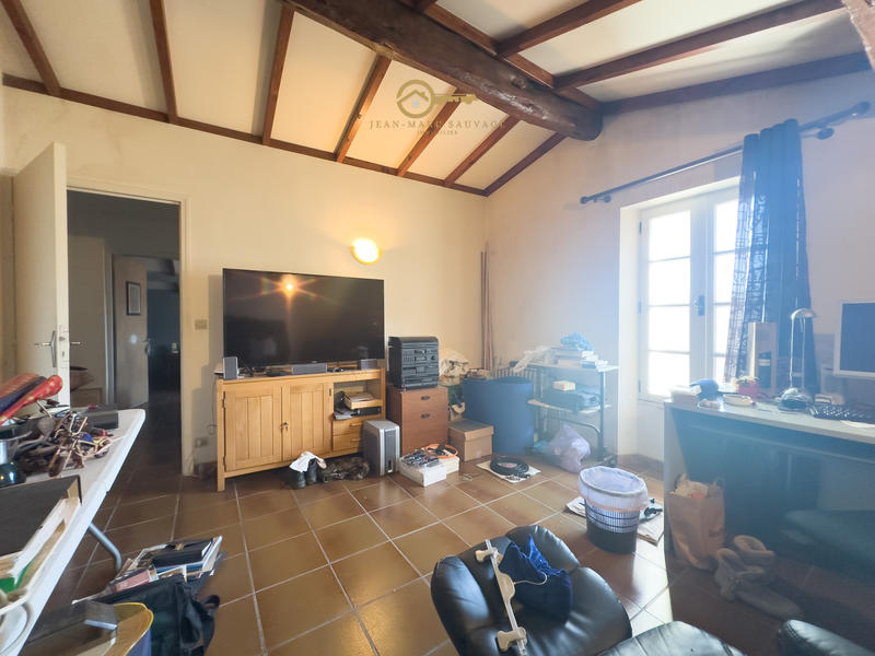 Propriété - 231 m² - 14 pièces