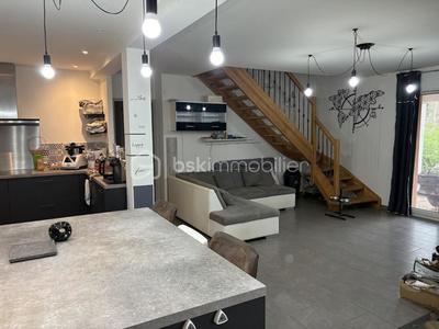 Maison - 188 m² - 6 pièces