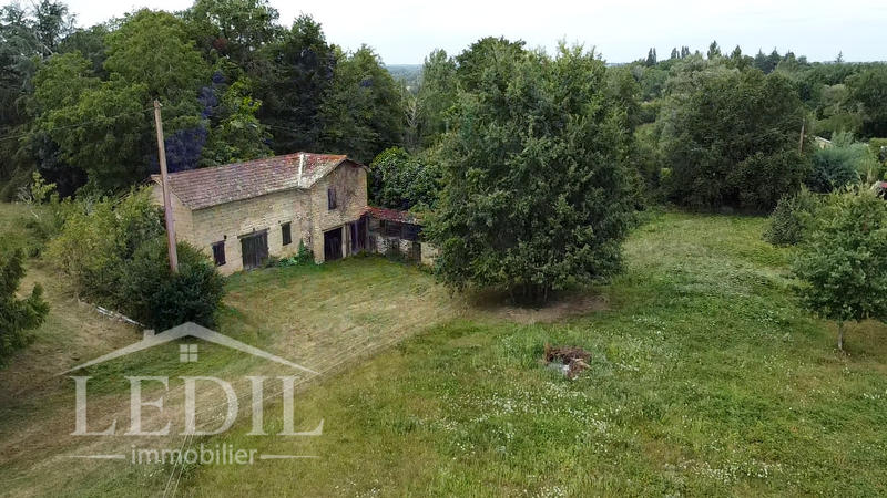 Propriété - 200 m² - 5 pièces