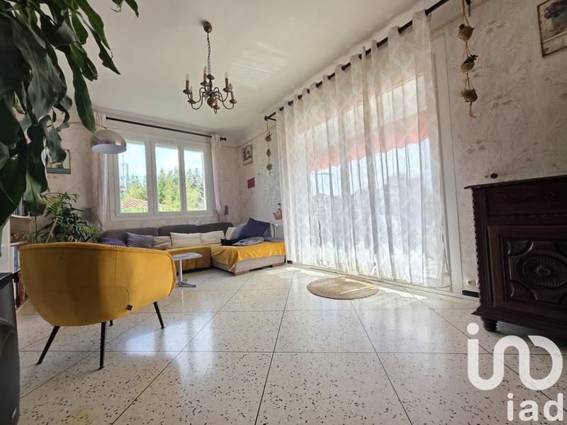 Maison - 96 m² - 6 pièces