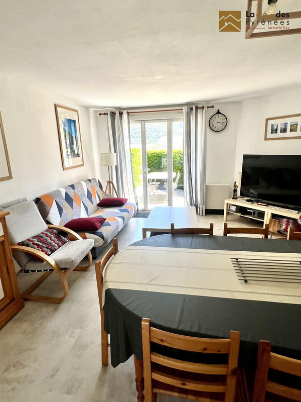 Appartement - 96 m² - 5 pièces