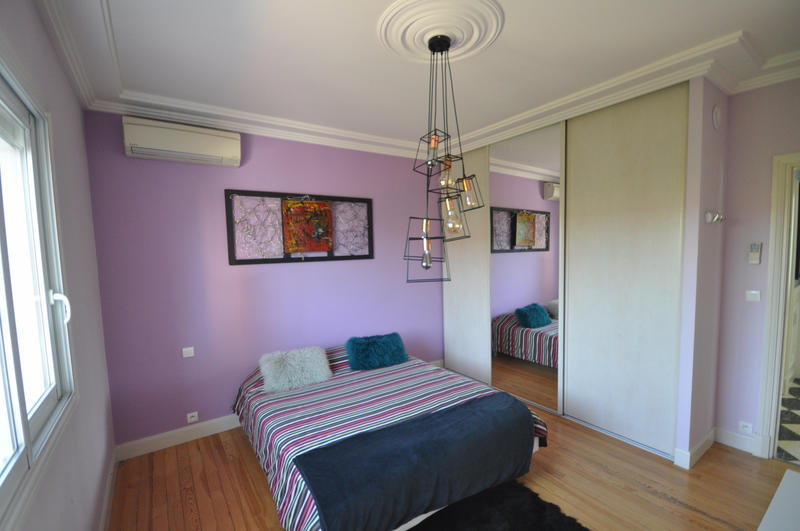 Maison - 300 m² - 10 pièces