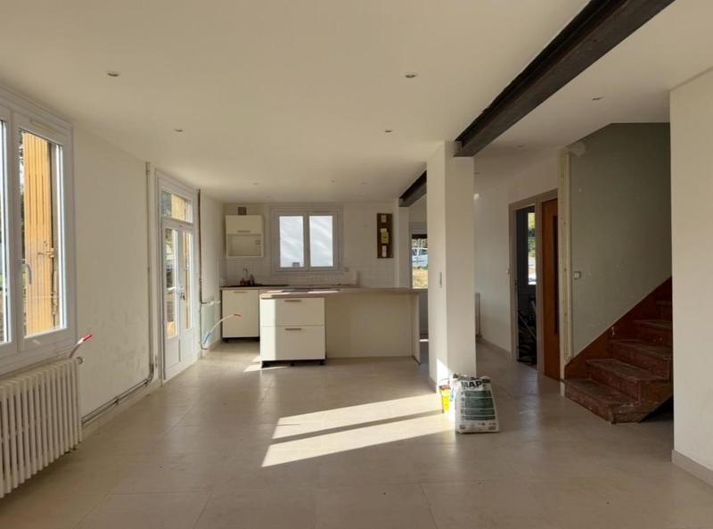 Maison - 111 m² - 5 pièces