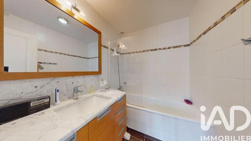 Maison - 127 m² - 6 pièces