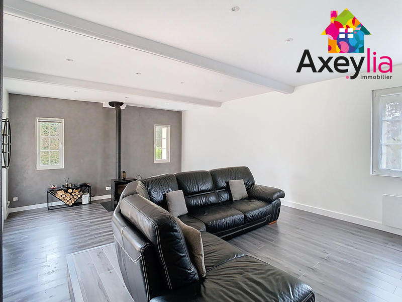 Maison - 240 m² - 7 pièces