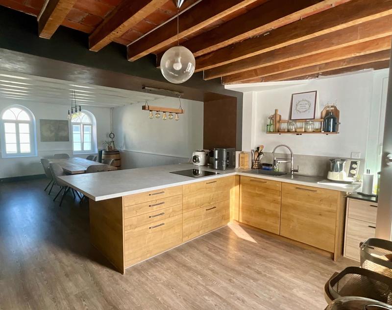 Maison - 182 m² - 5 pièces