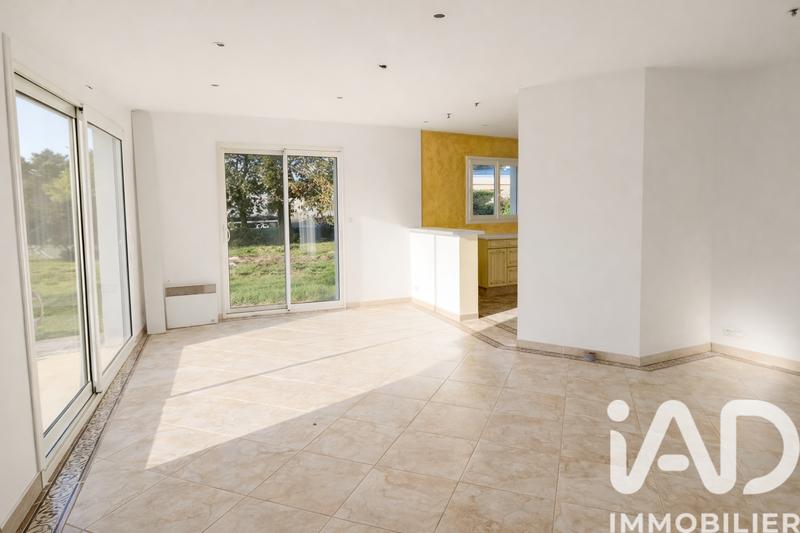Maison - 97 m² - 3 pièces